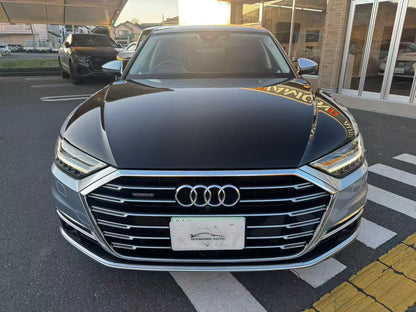アウディ A8L
