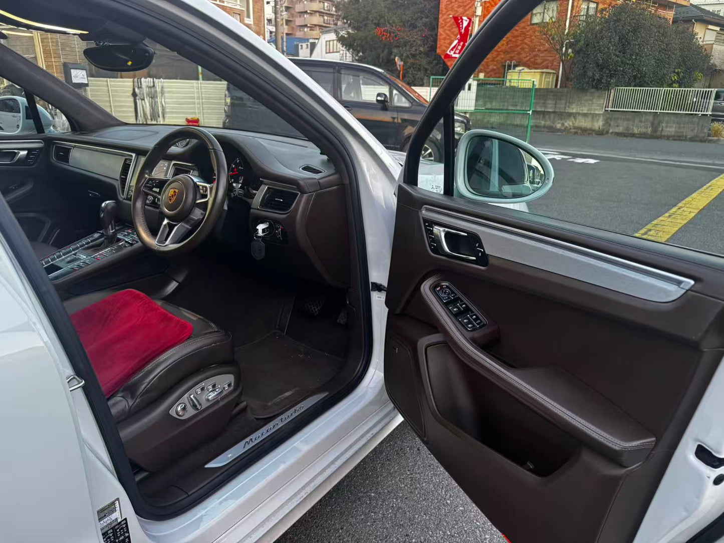 ポルシェ マカン