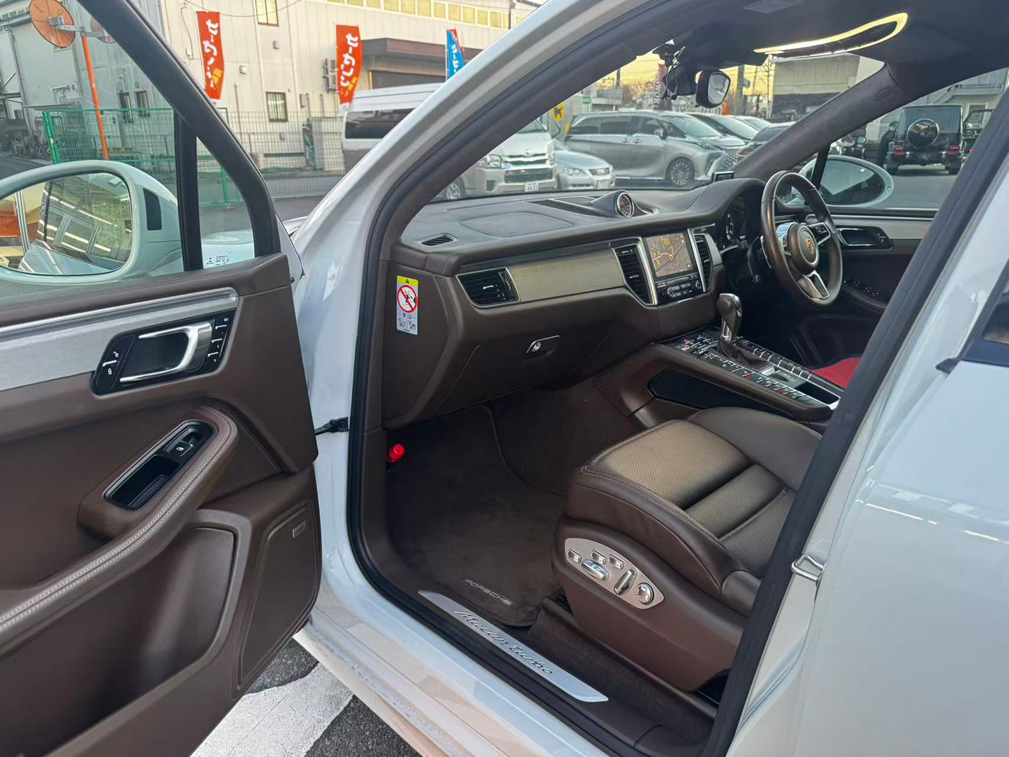 ポルシェ マカン