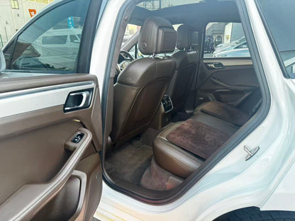 ポルシェ マカン