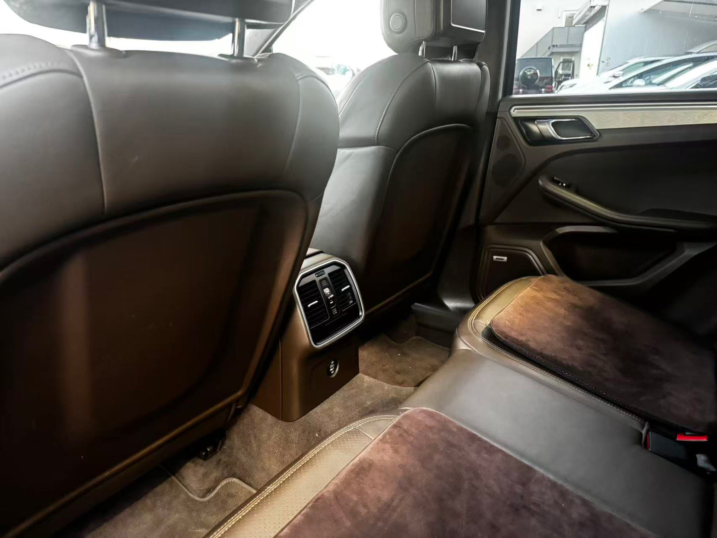 ポルシェ マカン