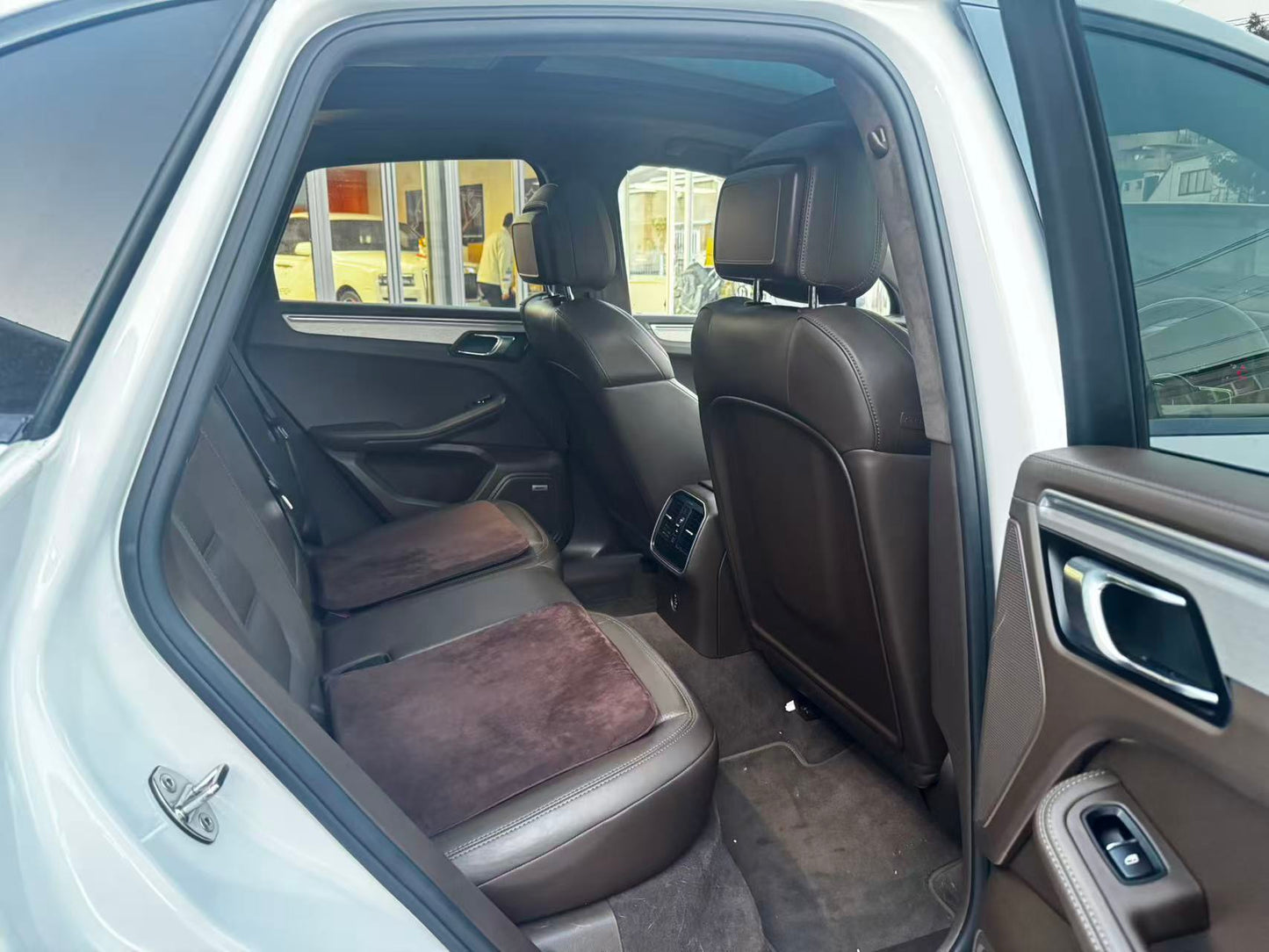 ポルシェ マカン