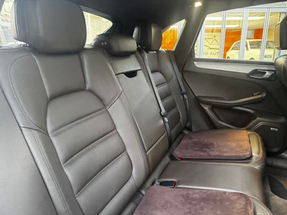 ポルシェ マカン