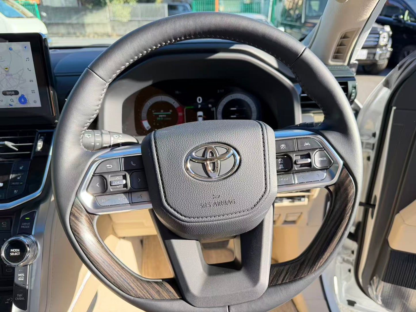 トヨタ ランドクルーザー300