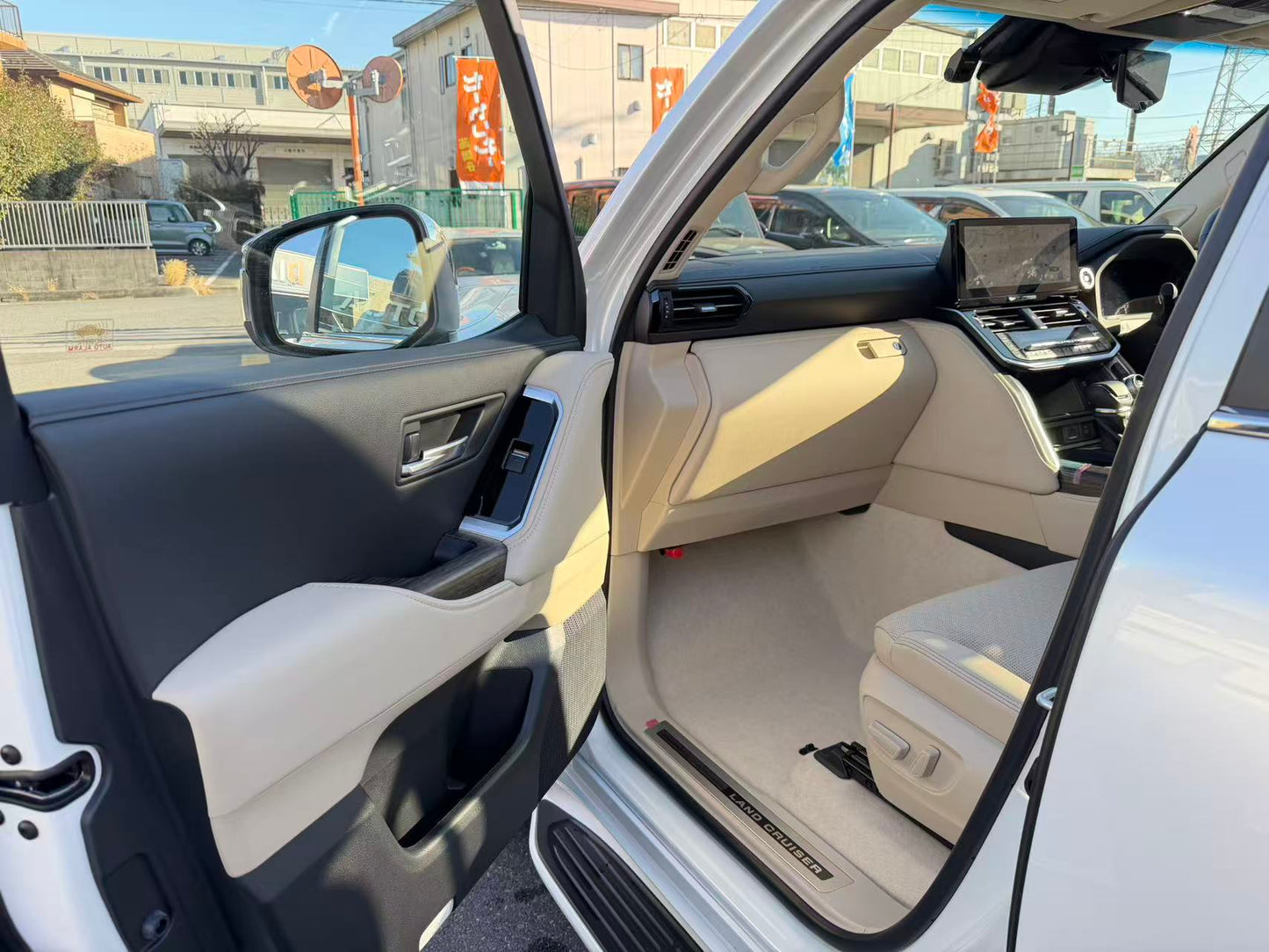 トヨタ ランドクルーザー300