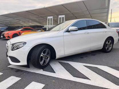 ベンツ　 Eクラス