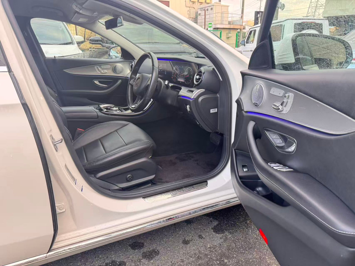 ベンツ　 Eクラス