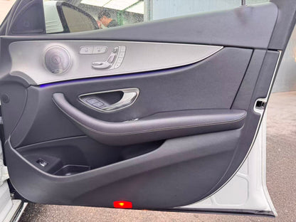 ベンツ　 Eクラス